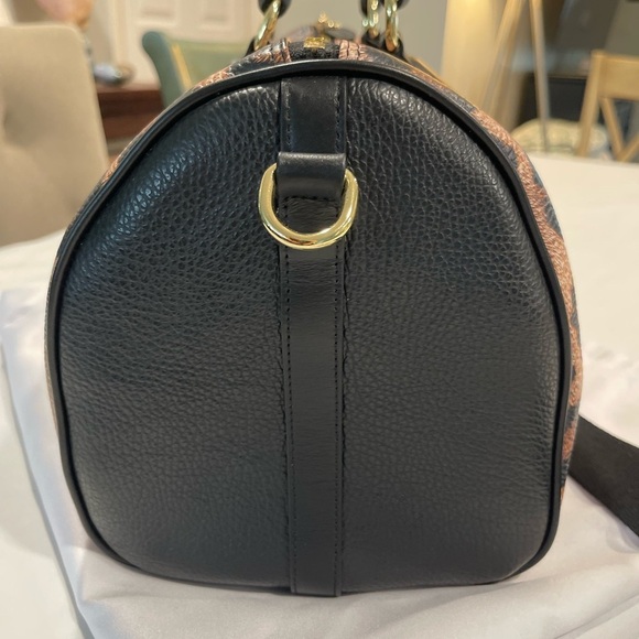 Pepper Paisley | NEW | 100% Nappa Leather Carry All Bag | Leopard Print - Picture 5 of 11